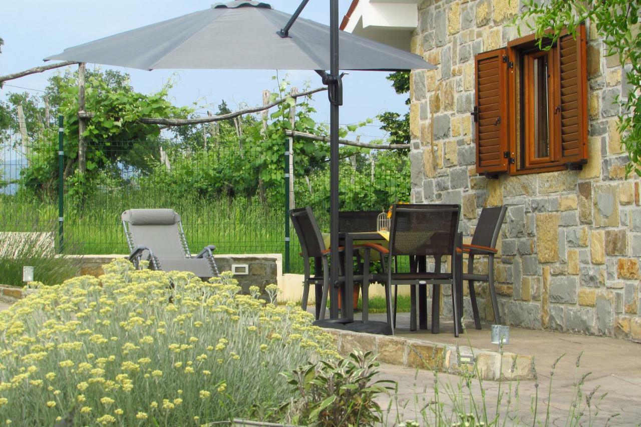 Holiday House Ida Marezige Ngoại thất bức ảnh