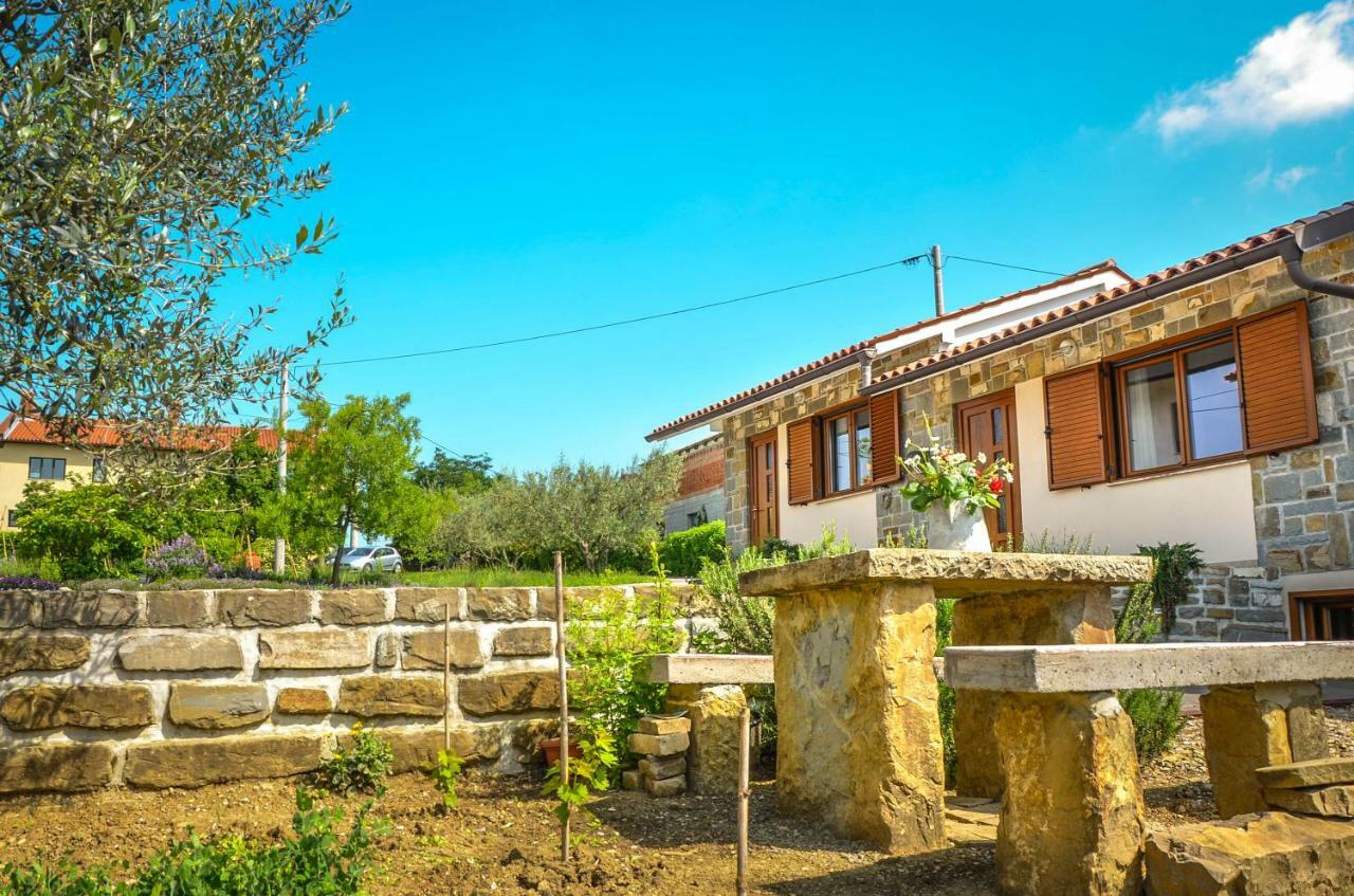 Holiday House Ida Marezige Ngoại thất bức ảnh