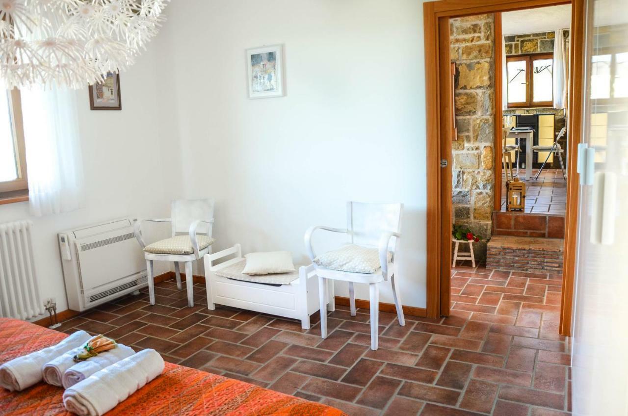 Holiday House Ida Marezige Ngoại thất bức ảnh